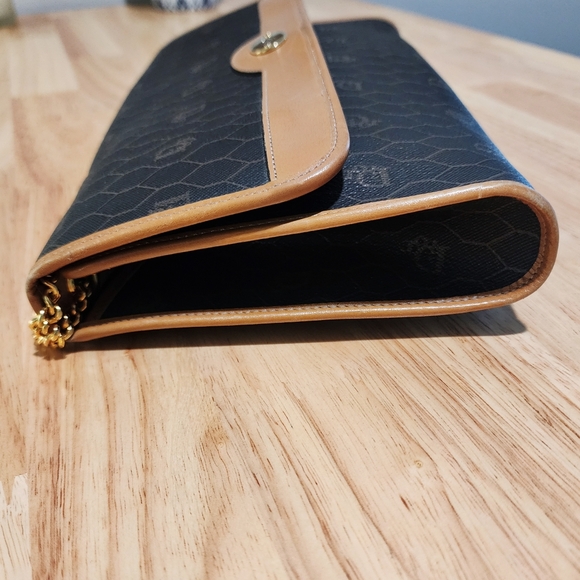 Christian Dior Shoulder Bag Clutch in Brown Honeycomb Coated Canvas & Vachetta - Picture 7 of 11